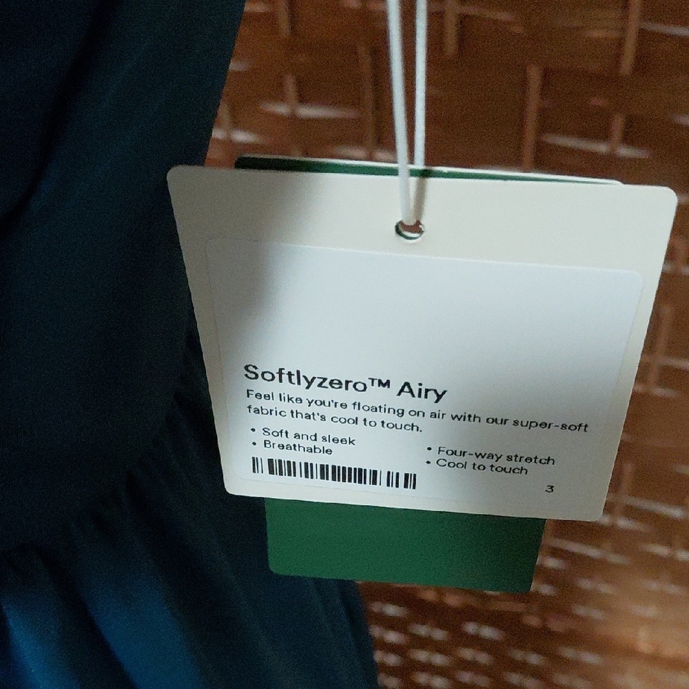 HALARA Midi Dress - Picture 4 of 8